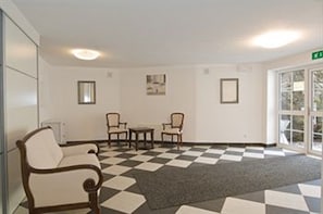 Sittområde i lobbyn