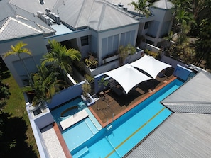 Utomhuspool