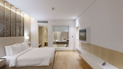 Radisson Gurugram Udyog Vihar