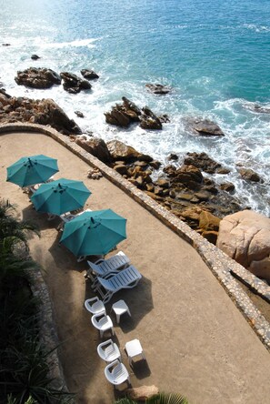 Sundeck