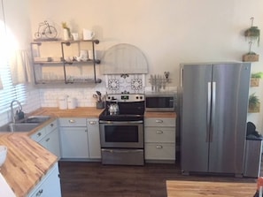 Beautiful kitchen with new appliances