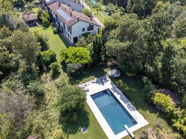 L'Eau, Plante, Propriété, Bâtiment, La Nature, Bleu Azur, Végétation, Paysage Naturel, Piscine, Arbre