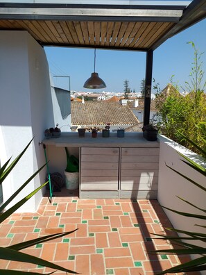 Fridge area on private roof terrace