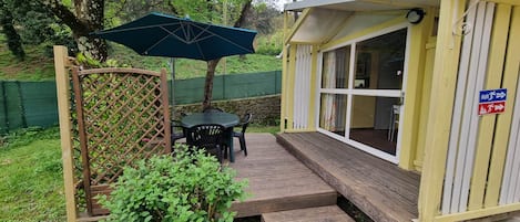 Terrasse du Chalet Camping L'Orée Des Cévennes