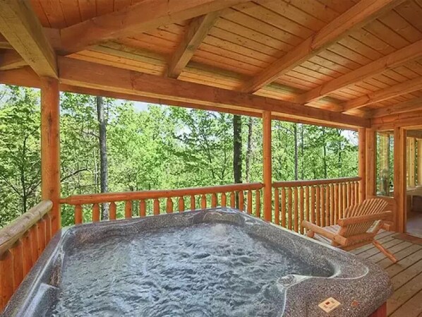 Hot tub on deck