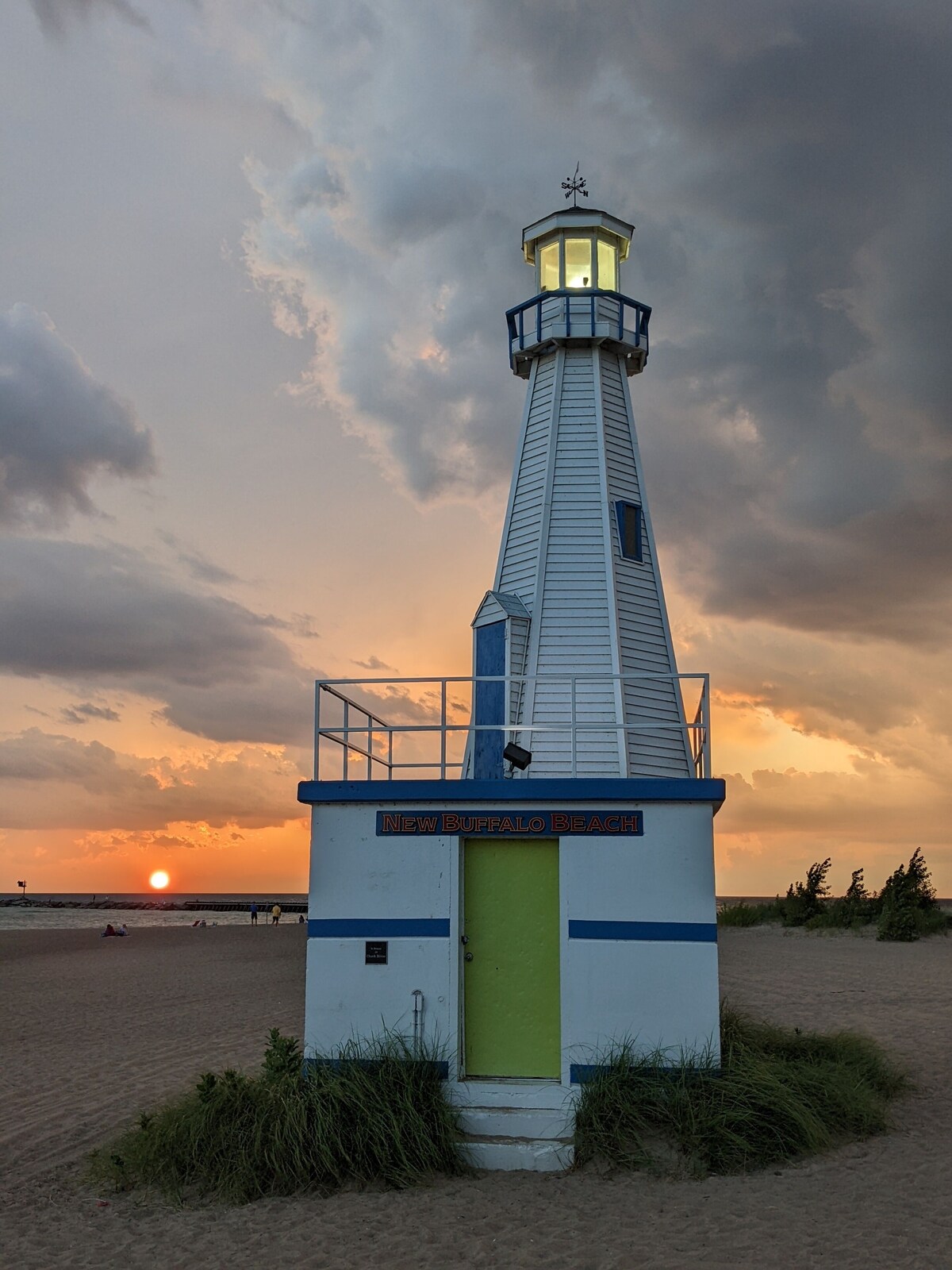 Main Image