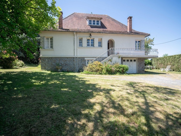 Holiday Home Exterior [summer]