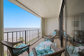 Private Oceanfront Balcony