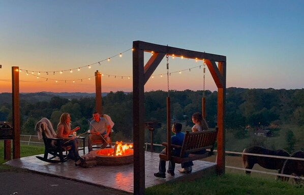 Make memories around the fire !🔥 