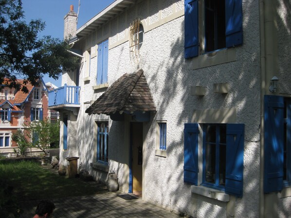 Exterior
