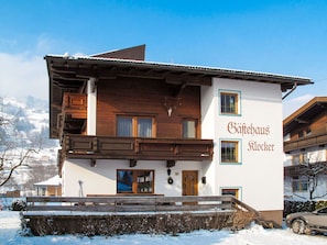 Himmel, Gebäude, Eigentum, Fenster, Rad, Schnee, Haus, Nachbarschaft, Wohngebiet