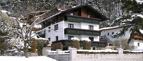 Snow, House, Winter, Home, Property, Tree, Roof, Architecture, Building, Residential Area