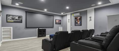 Hollywood at home! Theater for epic movie nights & popcorn parties