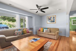 1st Floor Living Room