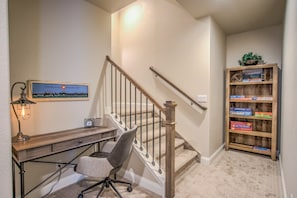 Lower level w/desk