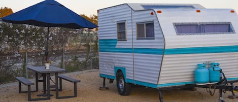 The Vintage Camper at Waypoint Ventura