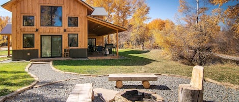 Gunnison Vacation Rental | 3BR | 2.5BA | 1,800 Sq Ft | Stairs Required