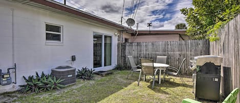 Cocoa Beach Vacation Rental | 2BR | 1BA | 2 Steps for Entry | 850 Sq Ft