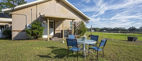 entrance to suite with outdoor table