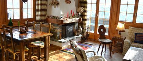 Living room with fireplace