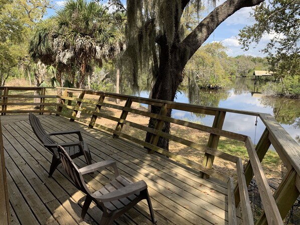 Front deck with manatee river view
