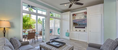 Saltwater Sapphire is a newly renovated private home that features coastal, modern décor and comfortable furnishings...