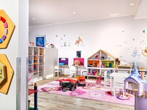 Design Intérieur, Bâtiment, Art, Cadre, Sol, Garderie, Salon, Bibliothèque