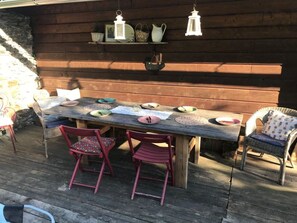 Table, Meubles, Bois, Bâtiment, Design Intérieur, Sol, Sol, Mobilier De Jardin, Tableau De Plein Air, Dur