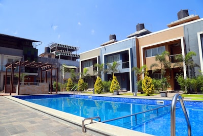 Lonavala park  villa