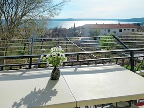 Eigentum, Dach, Die Architektur, Sportveranstaltung, Balkon, Haus, Leitplanke, Pflanze, Zuhause, Gebäude