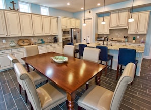 Dining Room Seats 6  4 More at the Kitchen Counter