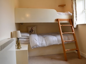 Bunk bedroom | Coach House Cottage, Buckden