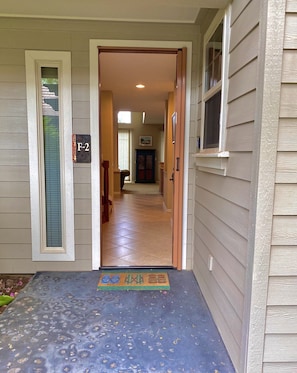 Entry to Unit F2 in Golf Villas at the Mauna Lani