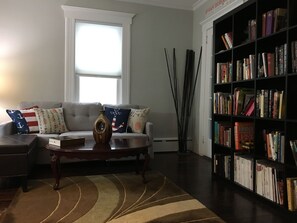 Cozy living room 