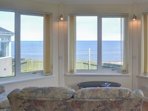 Breathtaking views from the sun room | White Gables - Scott Holiday Cottages, Portknockie
