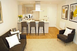 Stunning lounge with flat screen TV and Sky entertainment package