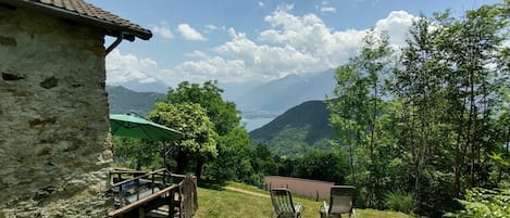 Cielo, Nube, Pianta, Proprietà, Ecoregione, Costruzione, Paesaggio Naturale, Ambiente Naturale, Montagna, Lotto