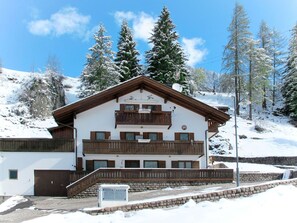 Snow, Property, Winter, House, Home, Roof, Tree, Real Estate, Mountain, Architecture