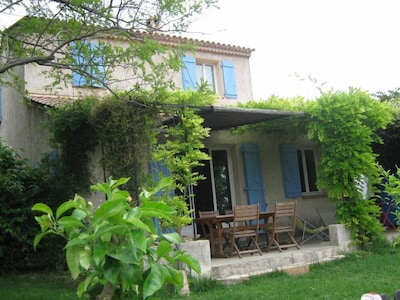 Very pleasant house with garden