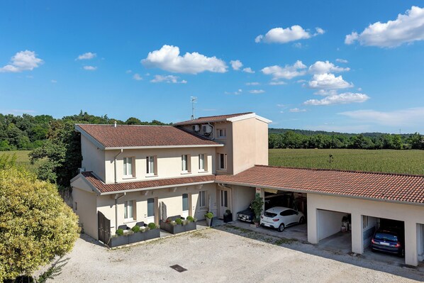 Extérieur