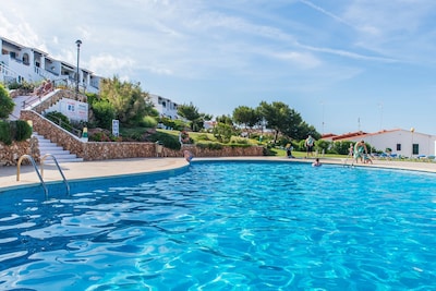 Near the beach with communal pool - Apartment Costa Arenal 45