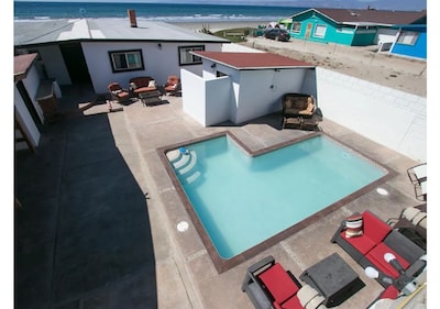 La Haciendita Beach Front House + Piscina Privada