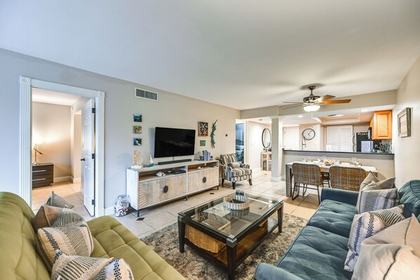 Marco Island Vacation Rental Condo | 2BR | 2BA | 1,084 Sq Ft | No Steps Required