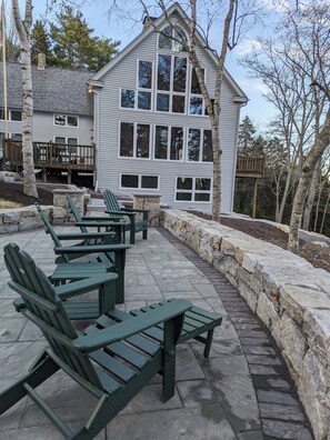 Alternate view of the beautiful patio.