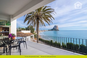 Balcony with panoramic views of the Peñon de Ifach, Calpe