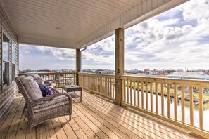 Deck