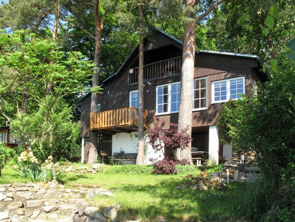 Haus, Eigentum, Zuhause, Hütte, Gebäude, Grundeigentum, Baum, Die Architektur, Ländliches Gebiet, Dach