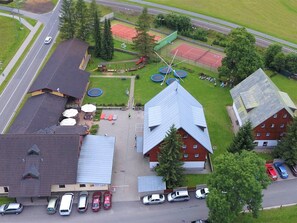 Neighbourhood, Landscape, Land Lot, Roof, Urban Design, Town, Residential Area, Aerial Photography, Suburb, Garden