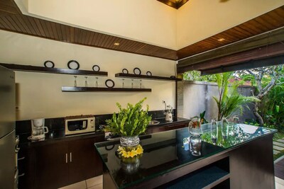 Best deal!MD Private Family Villa central Seminyak
