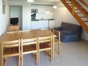 Table, Meubles, Bois, Design Intérieur, Sol, Sol, Salon, Maison, Dur, Bâtiment